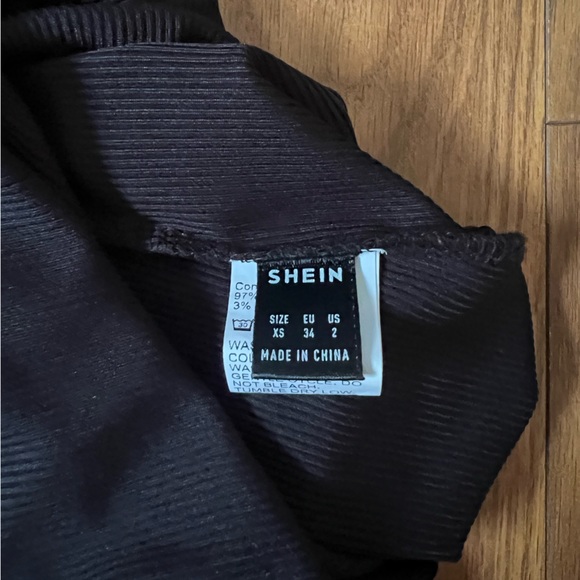 Bodysuits - Picture 5 of 5